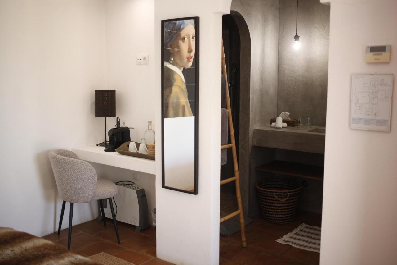La Del Torcal Bed & Breakfast