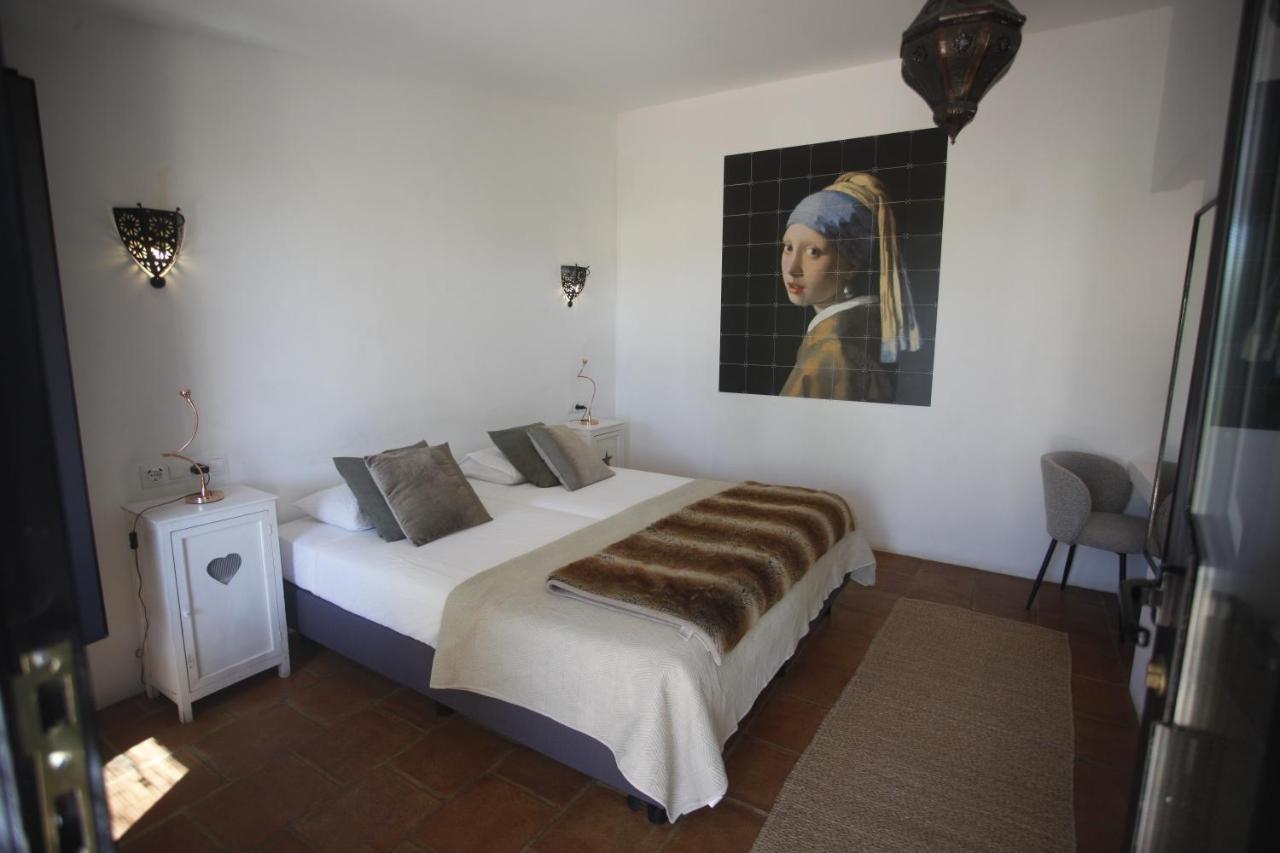 La Del Torcal Bed & Breakfast 3*