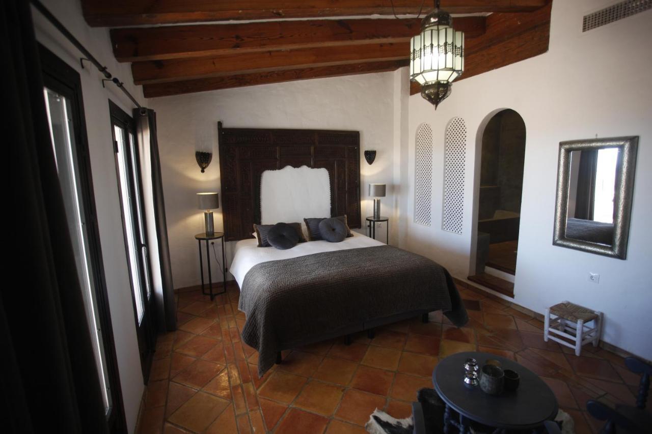 La Del Torcal Bed & Breakfast